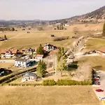 בית נופש Veronika Mit 2000qm Garten Und Bergblick