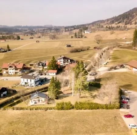 Prázdninový dům Veronika Mit 2000qm Garten Und Bergblick
