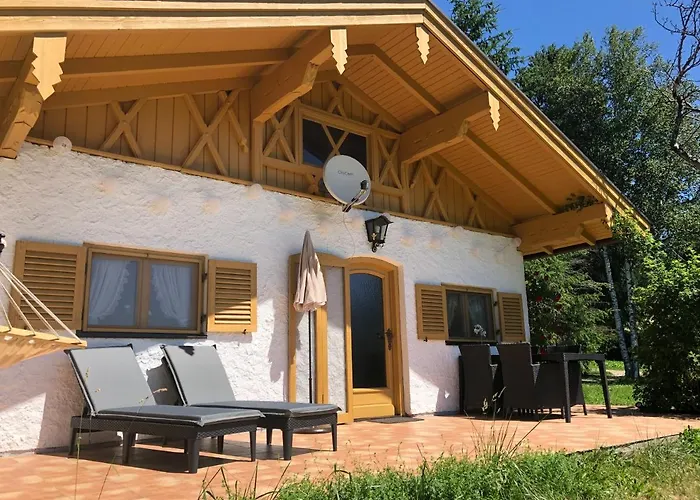 Feriehus Veronika Mit 2000qm Garten Und Bergblick *
