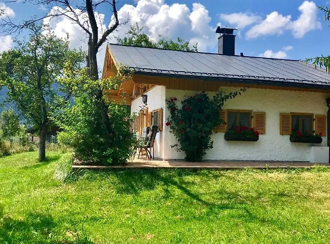 Veronika Mit 2000qm Garten Und Bergblick * Unterammergau
