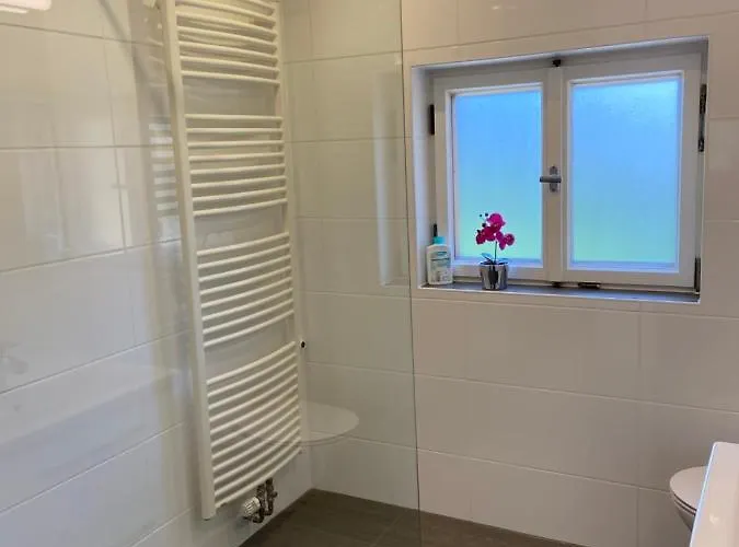 Vakantiehuis Veronika Mit 2000qm Garten Und Bergblick Unterammergau